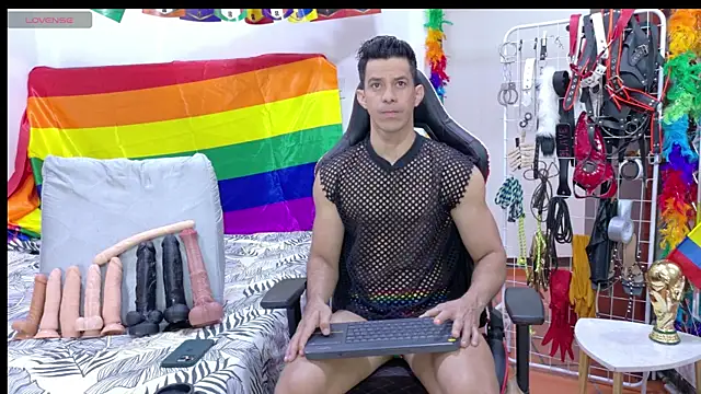 JoseRumbero26 online show from June 25, 12:21 pm