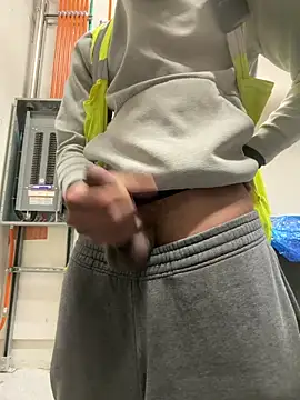 studftl online show from January 6, 3:38 pm