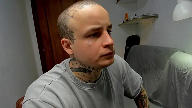 layneinchains online show from March 31, 8:49 am