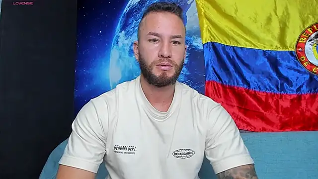 delessandro world online show from June 24, 8:00 pm