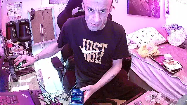 Aktorihann online show from May 31, 12:37 pm