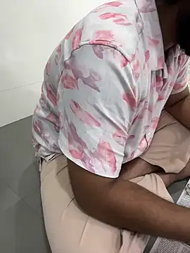 dick69lil online show from July 2, 8:42 am
