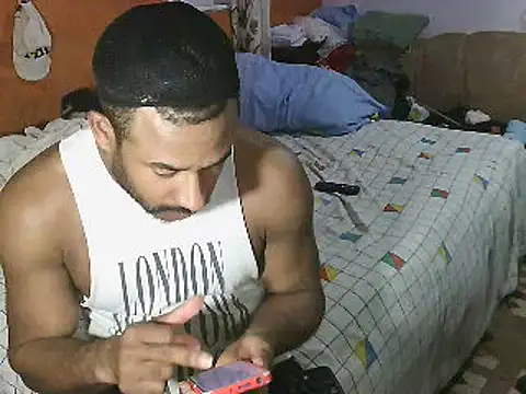 Negroricobaby online show from March 8, 4:20 am