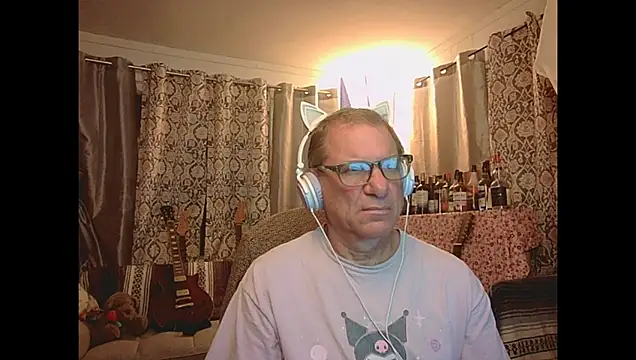 coryassman online show from July 8, 7:34 am
