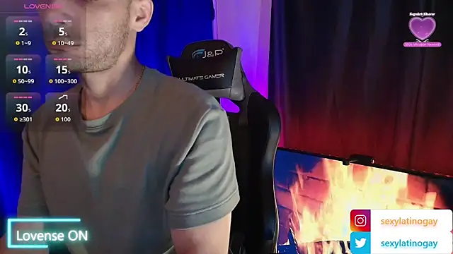 sexyboycolombi4 online show from March 27, 11:16 pm