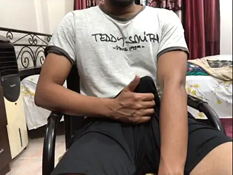 Zeuhorny online show from May 19, 7:53 pm