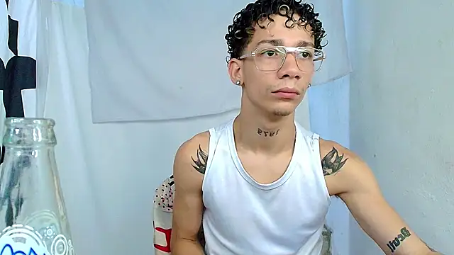 mateodeamjo online show from June 4, 3:12 am