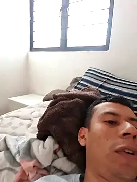 josehot151515 online show from May 24, 2:56 pm