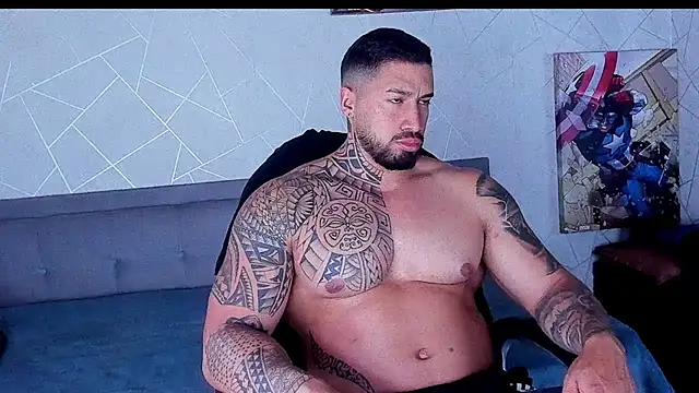 Cristian Walker online show from April 18, 11:33 am