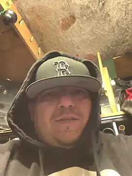 valleyoneofakind online show from February 16, 8:18 pm