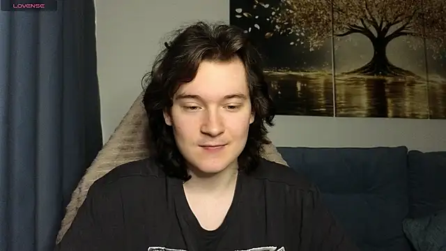 MoreRealAlex online show from July 14, 10:21 am