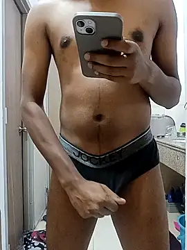 JerryJerome01 online show from July 15, 11:28 am
