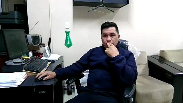 ferchoDC78 online show from April 2, 4:10 am