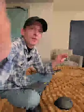 Dilldough405 online show from May 22, 12:26 am
