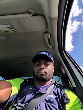 goodboybaddaddy online show from May 8, 10:43 pm