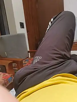 DelhiDick69 online show from June 27, 1:50 pm
