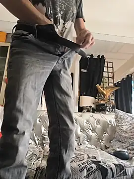bisexdu06Nice online show from July 7, 6:47 am