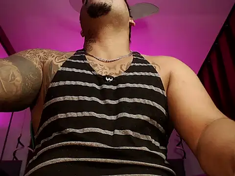 Ale Mineiro online show from June 2, 1:06 am
