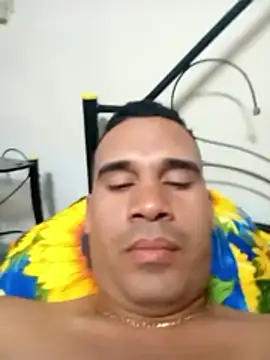 adriel perez online show from May 16, 1:36 am
