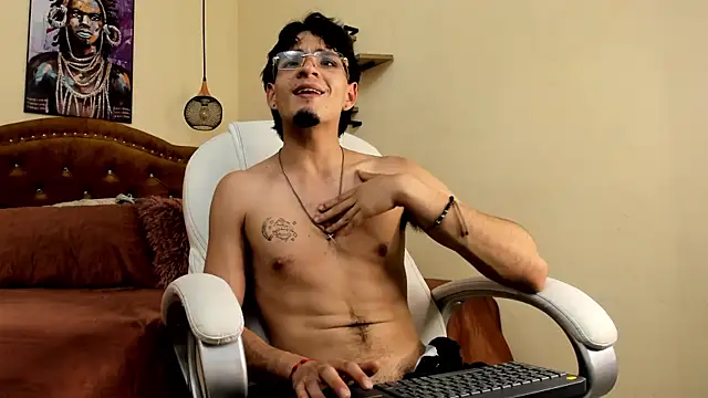 Stuart Bale online show from March 1, 2:37 am