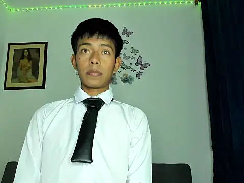 horny pair online show from July 13, 1:52 am