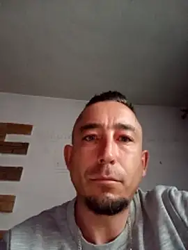 Damian20487 online show from April 15, 5:02 pm