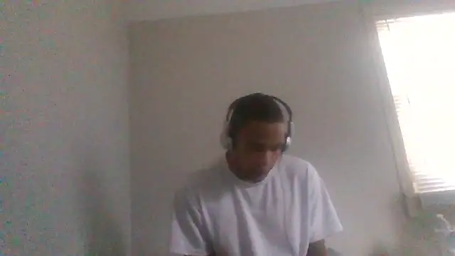 nintendogaymer69 online show from July 12, 8:33 pm