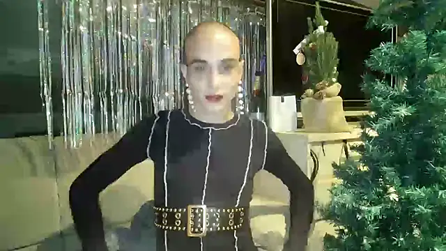 Lepetitmarcel online show from December 31, 8:04 am