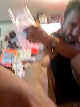 gettinit2wice online show from April 9, 10:27 pm