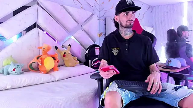 Brutal Sex Fucking online show from June 22, 8:24 pm