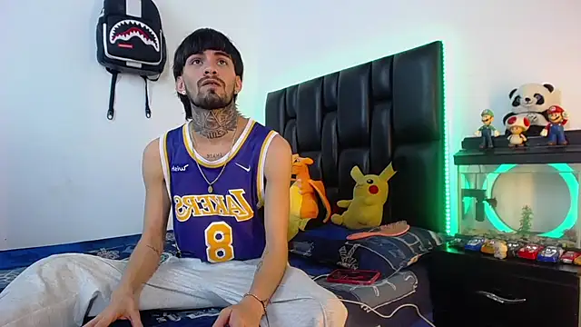Brutal Sex Fucking online show from July 6, 8:54 pm