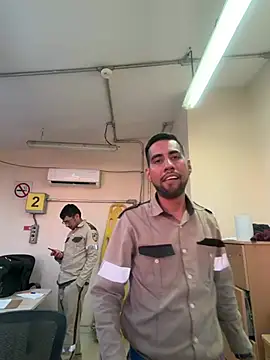 EnriquePersian197 online show from March 24, 12:05 am