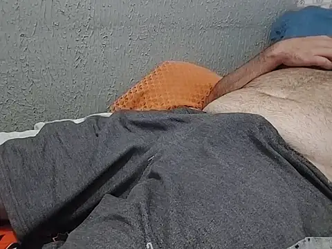 mfreitas005 online show from March 26, 12:26 am