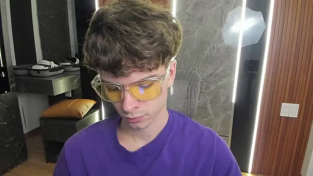 calvin love you online show from June 24, 5:27 pm