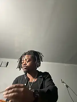 SluttyLyfe4L online show from March 23, 4:57 pm