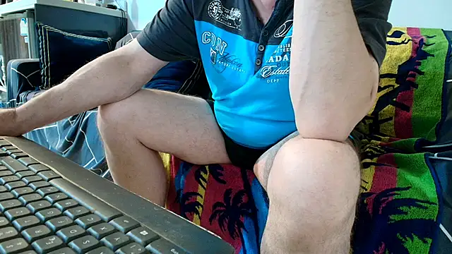 bi boy skype online show from May 21, 5:39 pm