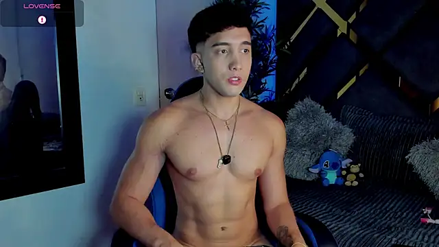 jeicob stone online show from July 10, 1:53 am