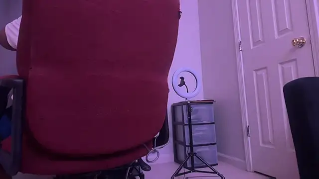 bigtennesseeboy online show from June 26, 10:18 am