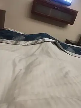 devilisinside9 online show from July 20, 6:10 pm