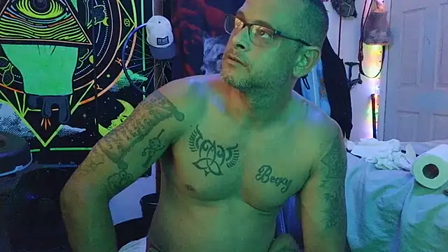 Buffshagswell online show from July 4, 11:30 pm