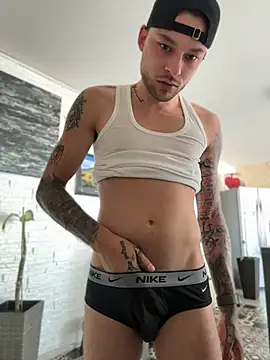 hottwoboys online show from July 4, 7:22 am