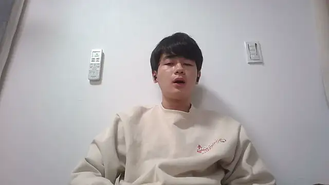 yukitera online show from February 7, 5:31 am