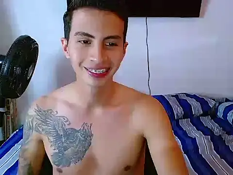 Velk hot online show from July 3, 2:56 pm
