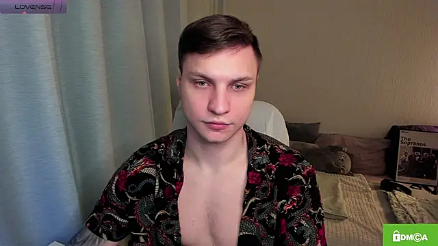 handsome guy01 online show from May 23, 9:09 pm