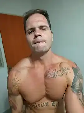 Giricotta online show from May 1, 2:37 am