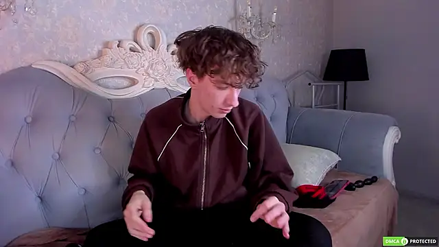 TrevorBenson online show from February 3, 7:02 am