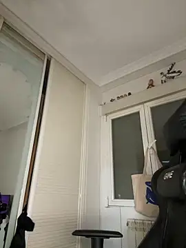 Ryan-hot online show from June 2, 10:22 pm