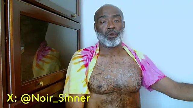sinnernoir online show from May 18, 1:06 pm