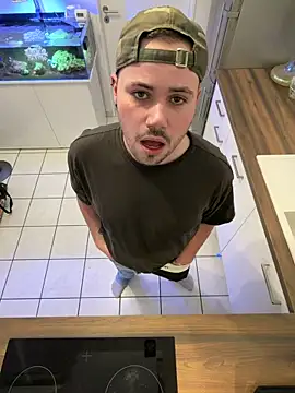 gayboooy nrw online show from June 10, 7:36 pm