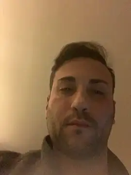 Danilo23791 online show from January 3, 12:43 am